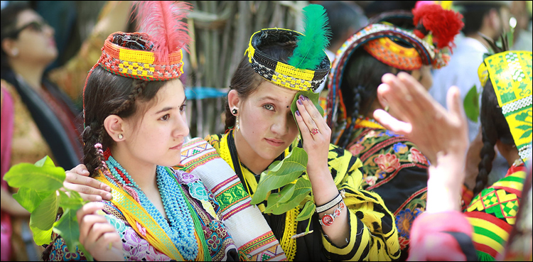 خیبر پختون خوا کی عیسائی، سکھ، ہندو اور کیلاش برادریوں کے لیے خوش خبری