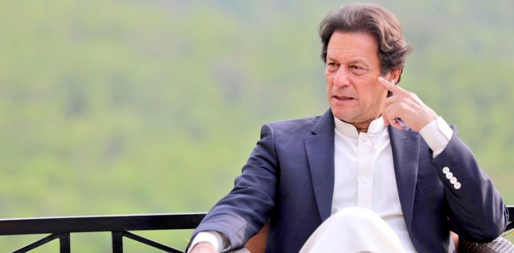 عمران خان کی جاسوسی کب سے ہورہی؟  شہباز گل کا بڑا انکشاف