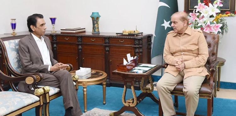 ایم کیوایم کا وزیراعظم سے پی پی سے معاہدے پر بطور ضمانتی  کردار ادا کرنے کا مطالبہ