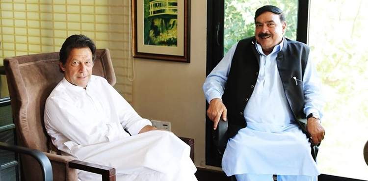 ‘عمران خان کا ساتھ دینے کی بہت بڑی قیمت چکا رہا ہوں’