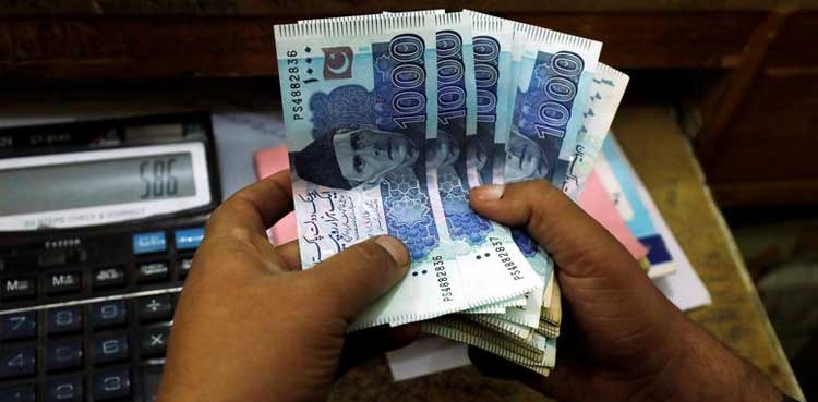 تنخواہ دار طبقے کیلئے ریلیف ختم ، اب آپ کی تنخواہ پر کتنا فیصد ٹیکس کٹے گا؟