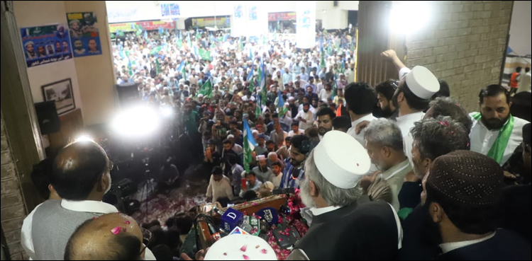 جماعت اسلامی پاکستان کا ٹرین مارچ لاہور پہنچ گیا، آج راولپنڈی روانہ ہوگا