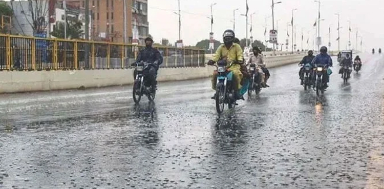 کراچی میں عید کے دن بارش : محکمہ موسمیات نے بڑی پیش گوئی کردی