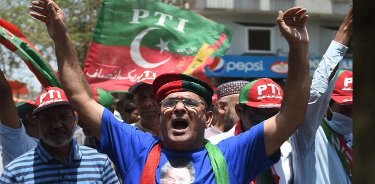 پنجاب ضمنی انتخابات : 15پی ٹی آئی کارکنان گرفتار، ایک ووٹ پر سموسہ مفت