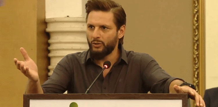 ٹیم تیار ہے، پاکستان کو ورلڈ کپ کھیلنے بھارت جانا چاہیے: شاہد آفریدی