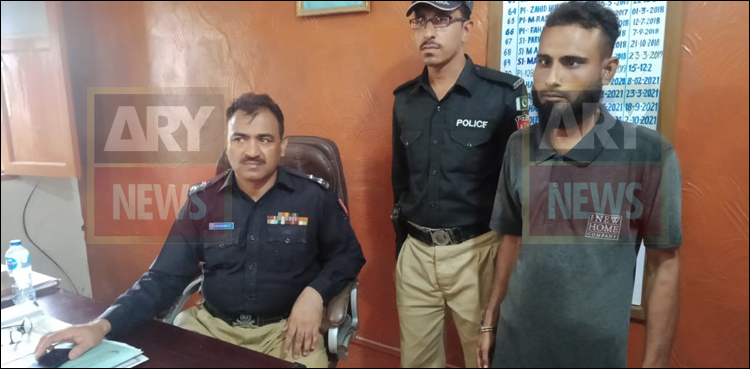 کراچی: بچے پر جنونی بن کر تشدد کرنے والے باپ کو پولیس نے تلاش کر لیا
