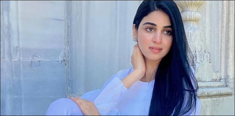 شادی کا کوئی ارادہ نہیں: معروف اداکارہ نے اپنے چاہنے والوں کا دل توڑ دیا