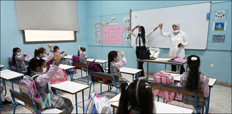 کویت: اسکولوں کی فیسوں میں اضافہ نہ کرنے کا اعلان