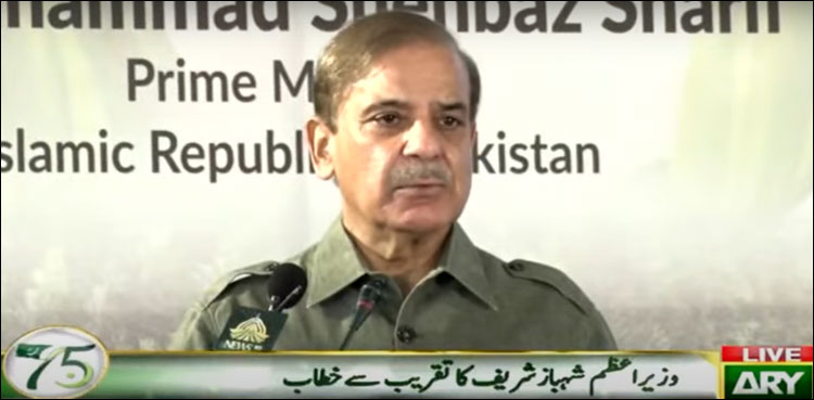 دن رات کام کر کے قوم کی تقدیر بدلیں گے: وزیر اعظم