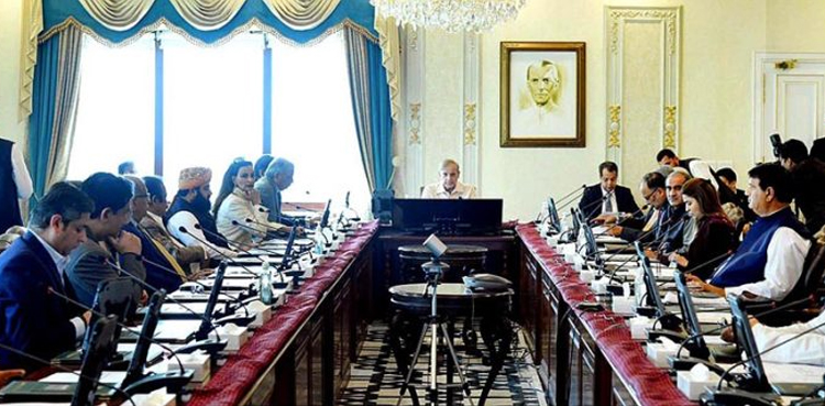 وفاقی کابینہ کی پشاور دھماکے کی مذمت، پارلیمنٹ کا ان کیمرہ اجلاس بلانے کی تجویز