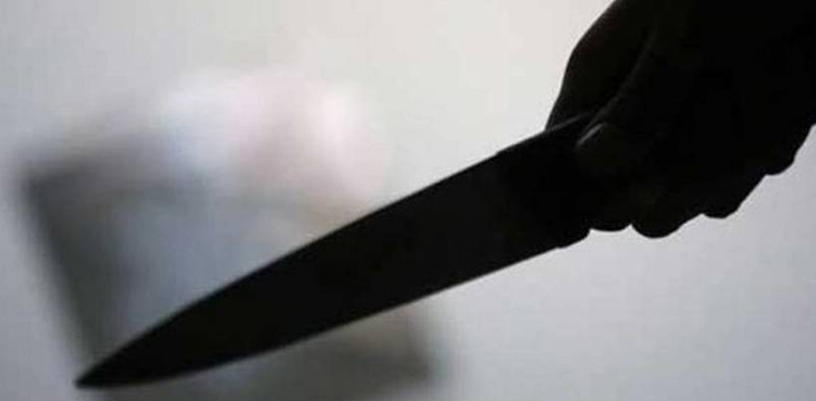 پسند کی شادی میں رکاوٹ : بیٹی نے باپ کو قتل کردیا