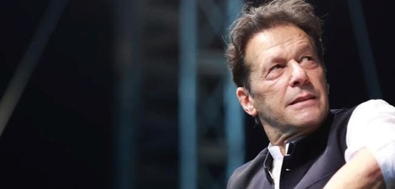 توشہ خانہ ریفرنس: عمران خان نے الیکشن کمیشن میں جواب جمع کرادیا