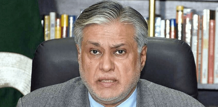 کرنسی اسمگلرز کیخلاف گھیرا تنگ : اسحاق ڈار کا بڑا فیصلہ