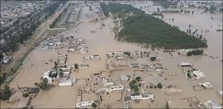 نوشہرہ میں ریلیف کیمپ بند کرنے کا فیصلہ