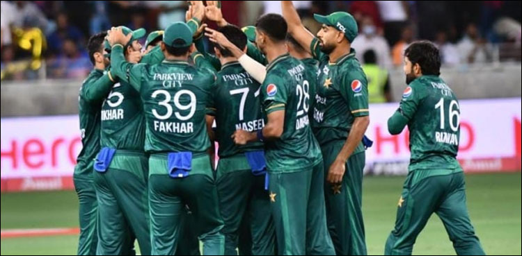 سپر 4 تک رسائی کے لیے پاکستان آج ہانگ کانگ سے ٹکرائے گا