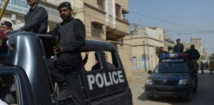 کراچی پولیس کی کارروائی ، بدنام زمانہ منشیات فروش خاندان کے 7 ملزمان گرفتار