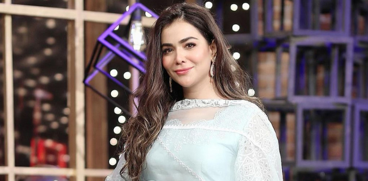 کون سا بالی وڈ اسٹار حمائمہ ملک کی پہلی محبت ہے؟ اداکارہ نے بتا دیا