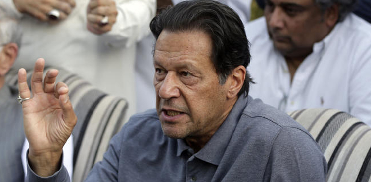عمران خان کا چیف الیکشن کمشنر پر ہرجانے کا مقدمہ کرنے کا اعلان