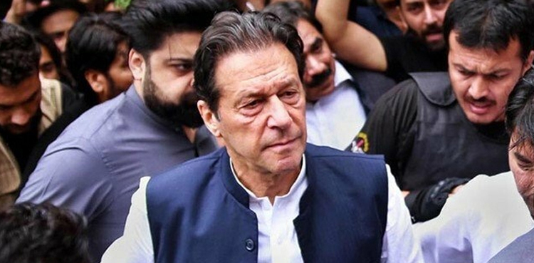 فارن فنڈنگ کیس اور دہشت گردی کا مقدمہ:عمران خان کو عبوری ضمانت ميں پھر توسيع مل گئی