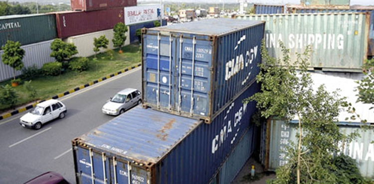 پی ٹی آئی لانگ مارچ :شہباز حکومت کی  اسلام آباد کو کینٹینر لگا کر ‘نوگو ایریا’ بنانے کی تیاری