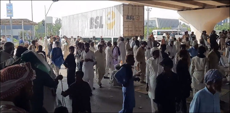 دوستوں سے مشورہ کریں گے منگل تک انتظار کرنا ہے یا پھر ریڈ زون جانا ہے: چیئرمین کسان اتحاد