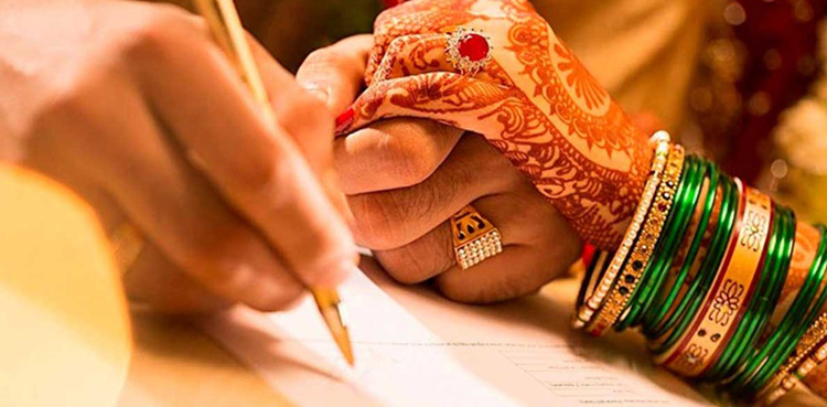 پسند کی لڑکی کا نکاح کسی اور سے پڑھانے کا رنج، عاشق نے نکاح خواں کو گولی مار دی