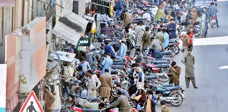 کراچی کے 25 ٹاؤنز میں پارکنگ فیس ختم ، نوٹیفکیشن جاری