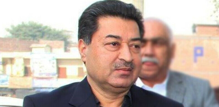 چیف الیکشن کمشنر سکندر سلطان راجہ ایک ہفتے کیلئے بیرون ملک روانہ