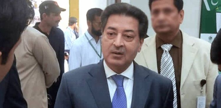 پی ٹی آئی کا چیف الیکشن کمشنر کیخلاف  سپریم جوڈیشل کونسل میں ریفرنس دائر
