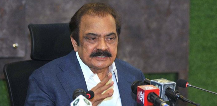 عمران خان کی رہائش گاہ میں  بم بنانے کی فیکٹری لگی ہوئی تھی، رانا ثنااللہ کا دعویٰ