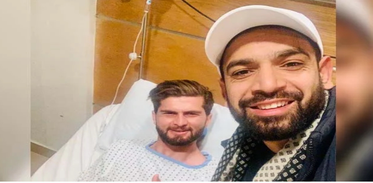 حارث رؤف شاہین آفریدی کی عیادت کیلئے اسپتال پہنچ گئے
