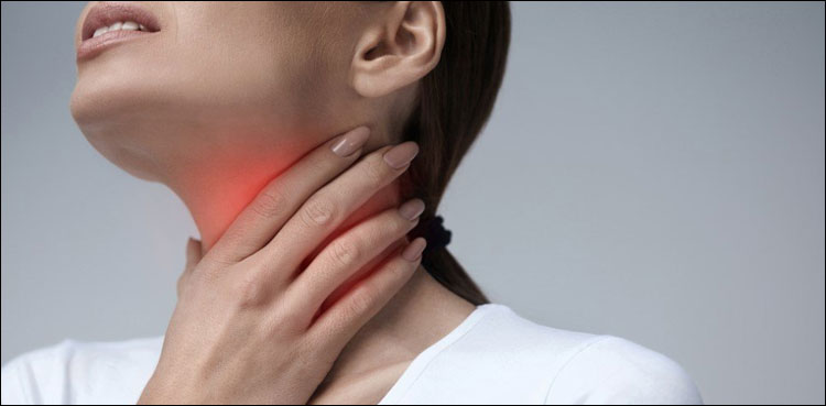 گلے کی تکلیف سے بچنے کے لیے یہ عادات اپنائیں