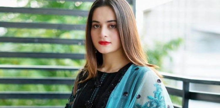 ایمن خان
