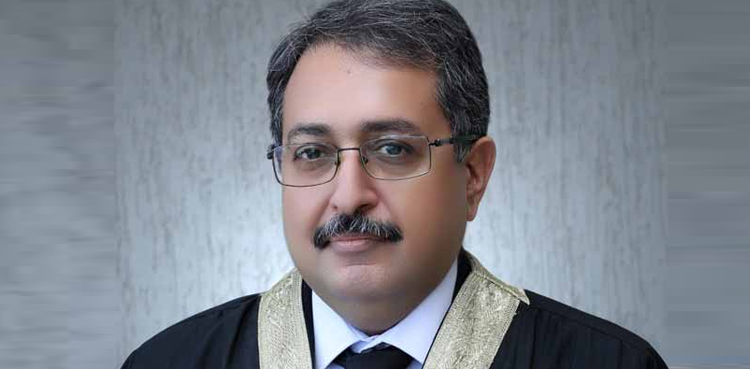جسٹس عامرفاروق اسلام آباد ہائی کورٹ کے چھٹے چیف جسٹس بن گئے