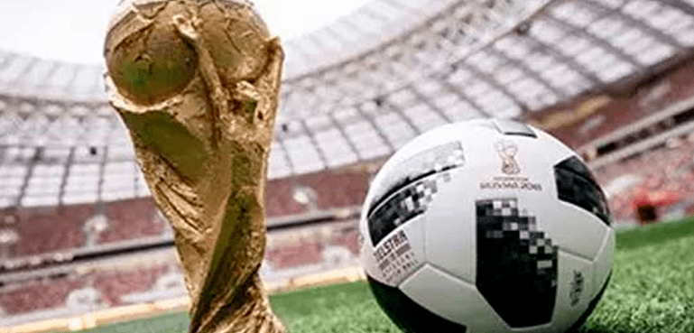 فٹبال ورلڈ کپ، آج 8 ٹیمیں مدمقابل ہوں گی