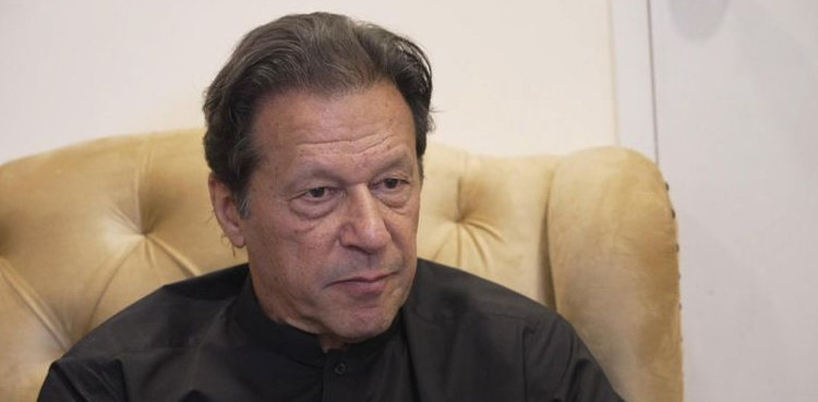 ‘عمران خان صبح اٹھتے ہیں تو ان کے سامنے نیا مقدمہ پڑا ہوتا ہے’