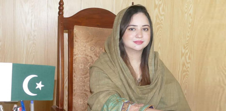 خیبرپختونخواہ کی پہلی خاتون فوڈ کنٹرولر