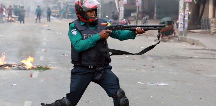 بنگلادیش میں مظاہرین پر پولیس کی براہ راست فائرنگ، ایک ہلاک درجنوں زخمی