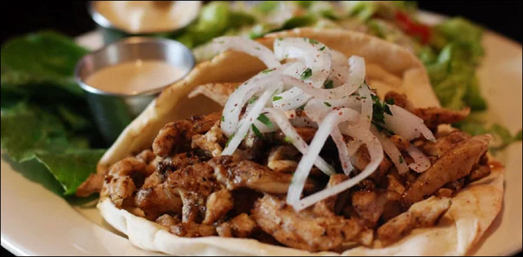 سعودی عرب میں فاسٹ فوڈ بزنس میں ریکارڈ اضافہ