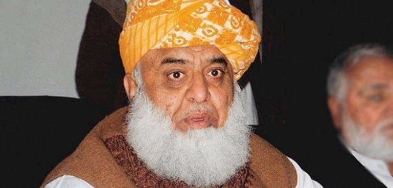 آئینی ترامیم پر جے یو آئی کو منانے کے حکومتی دعوے جھوٹ نکلے