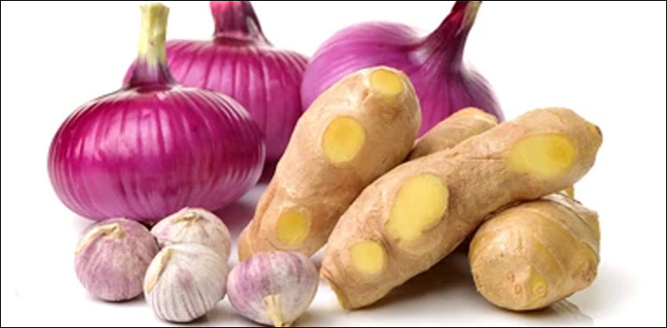 پیاز، ادرک، لہسن کے سیکڑوں کنٹینرز بندرگاہ پر پھنس گئے