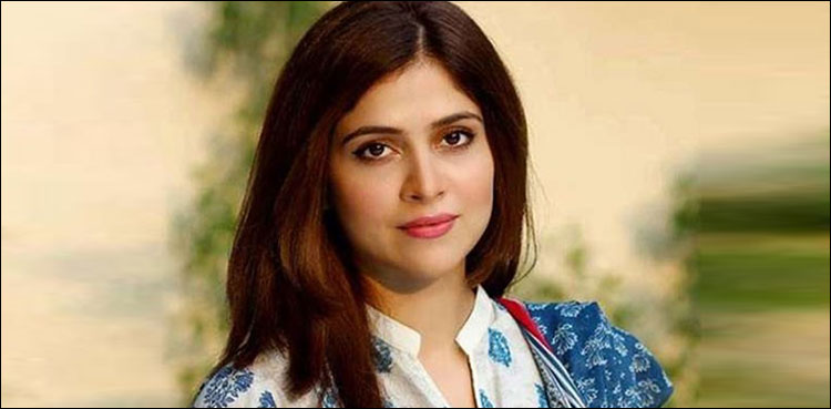 معروف اداکارہ کے یہاں بیٹے کی پیدائش