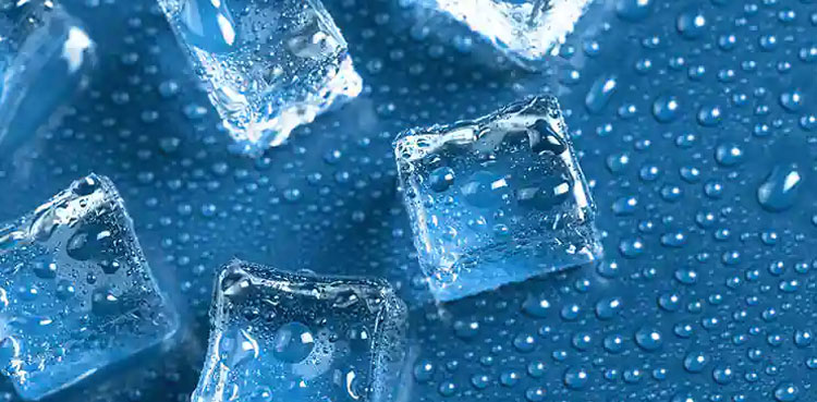 سائنس کی بڑی کامیابی، پانی سے مشابہ برف بنالی