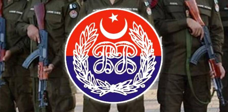 پنجاب :  بڑے شہروں کے 12 ڈی پی اوز تبدیل، نوٹیفکیشن جاری