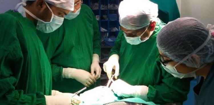 پاکستانی ڈاکٹروں کا حیرت انگیز کارنامہ،  بگڑا چہرہ اصلی حالت میں بحال
