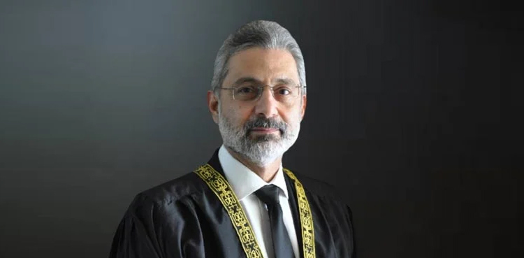 چیف جسٹس پاکستان کا حکومت کی جانب سے دی گئی شاہانہ گاڑیاں نیلام کرنے کا فیصلہ