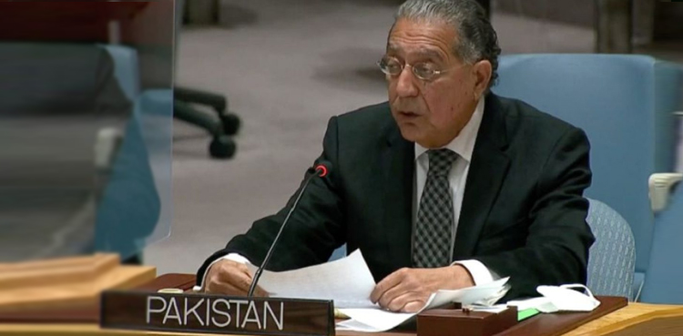 یوکرین جنگ : پاکستان نے اقوام متحدہ میں روس کے کیخلاف قرارداد پر ووٹ کیوں نہیں دیا؟