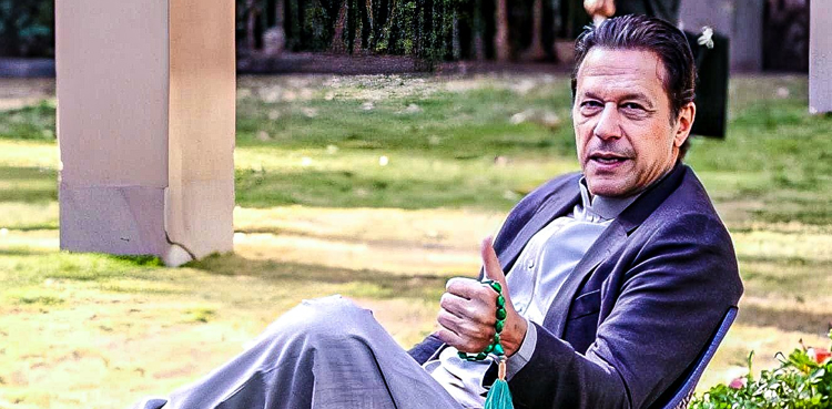 توشہ خانہ ریفرنس : نیب  نے عمران خان  کو 9مارچ کو طلب کرلیا
