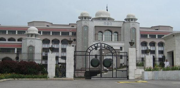 ملک معاشی تباہی کے دہانے پر؟ وزیر اعظم آفس کو خرچے کے لئے 75 ملین روپے درکار