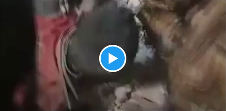 شامی بچے کو ملبے سے زندہ نکال لیا گیا، ویڈیو وائرل